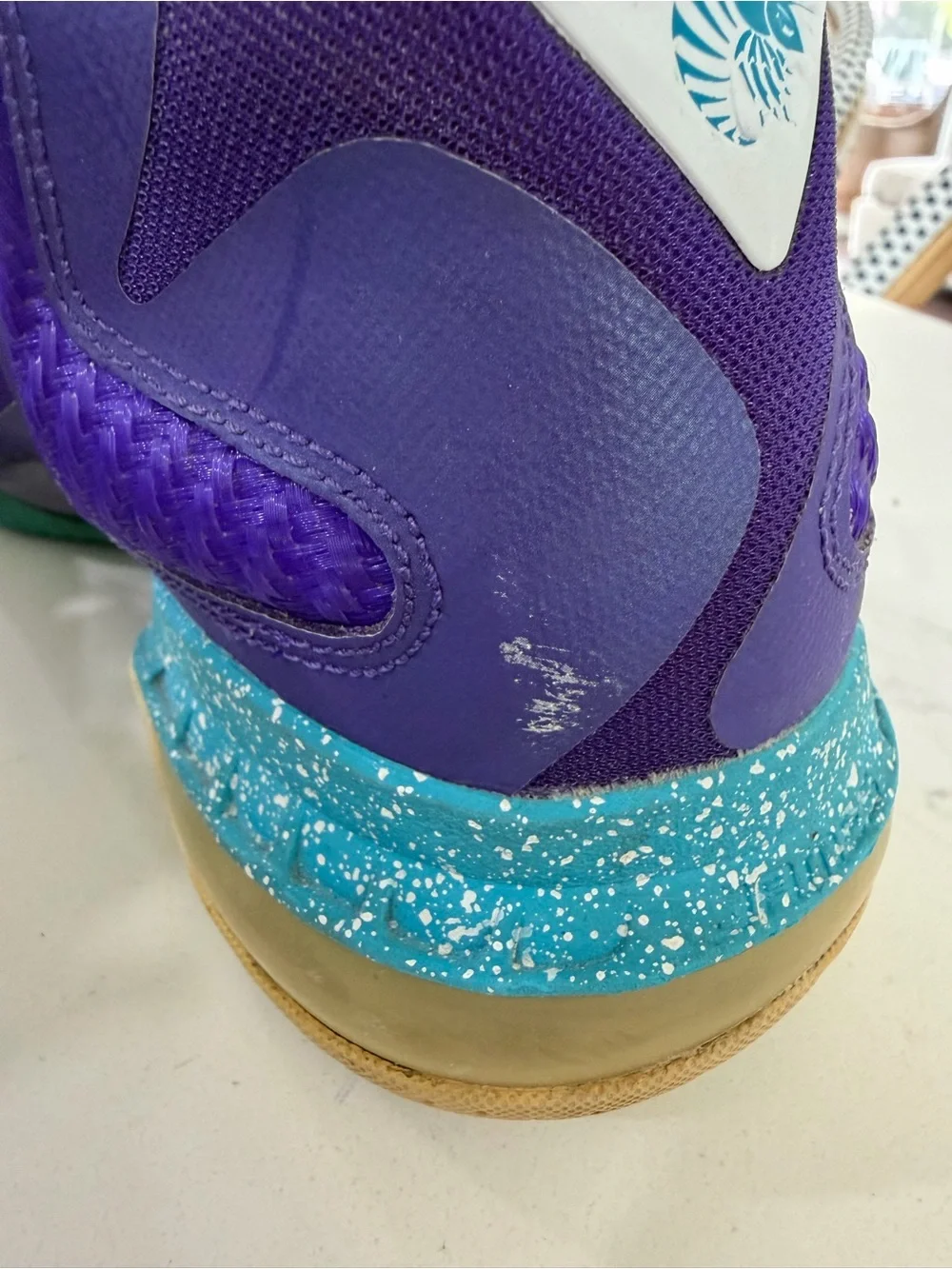 Nike LeBron *RARE* 9 Summit Lake Hornets 7Y W 8.5 2012 Retro Basketball Sneaker